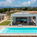 Nobus - Luxury With Private Pool, Sea View & Sunset Marathópolis