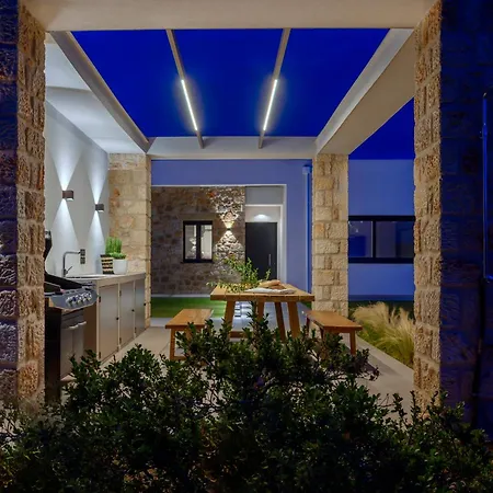 Nobus - Luxury With Private Pool, Sea View & Sunset *