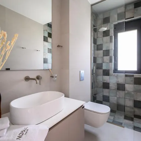 Nobus - Luxury With Private Pool, Sea View & Sunset Villa Marathopoli