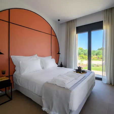 Nobus - Luxury With Private Pool, Sea View & Sunset * Marathopoli