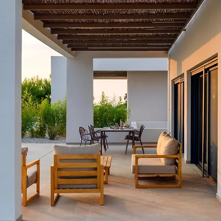 וילה Nobus - Luxury With Private Pool, Sea View & Sunset מרתופוליס