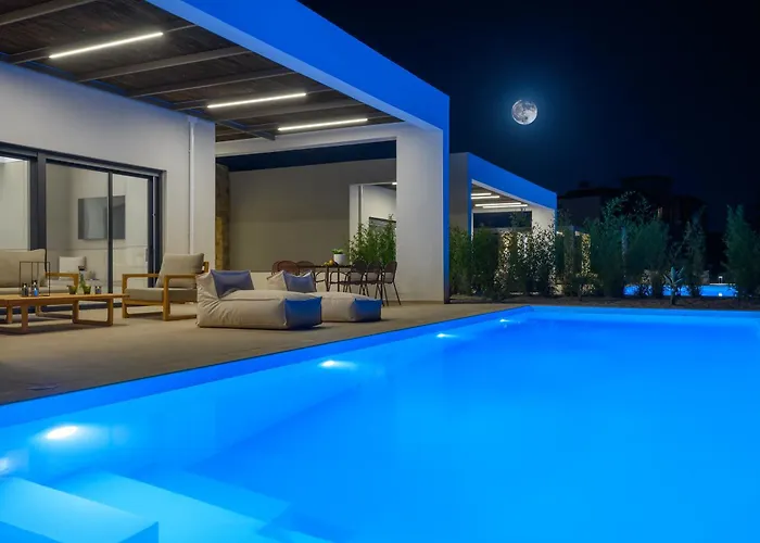 Villa Nobus - Luxury With Private Pool, Sea View & Sunset Marathópoli